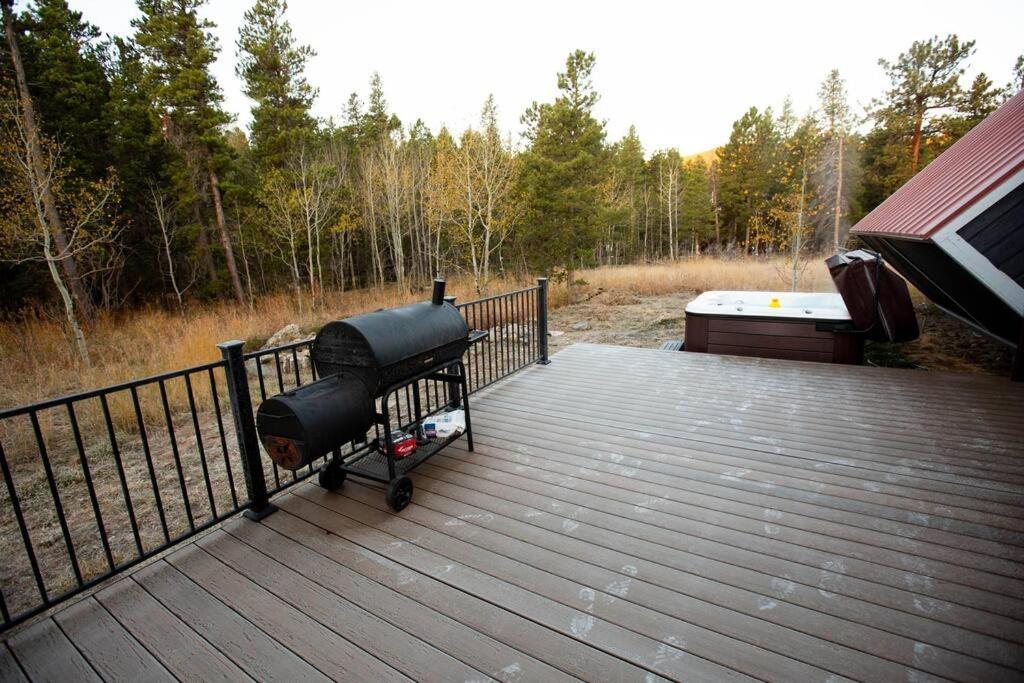 Little Gem Lodge Unique Mtn A-Frame W Hot Tub Блек Хоук Екстериор снимка